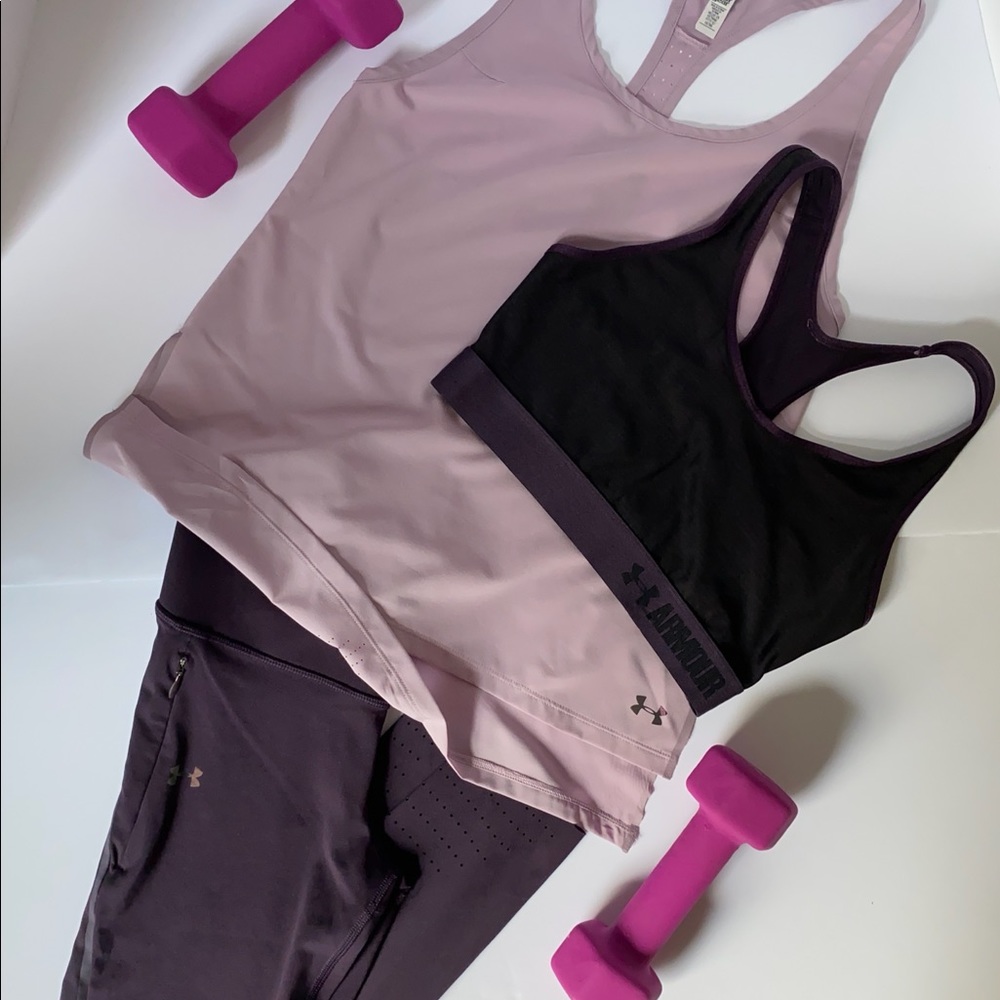 SOLD ‼️Under Armour Women’s 3 pcs matching apparel